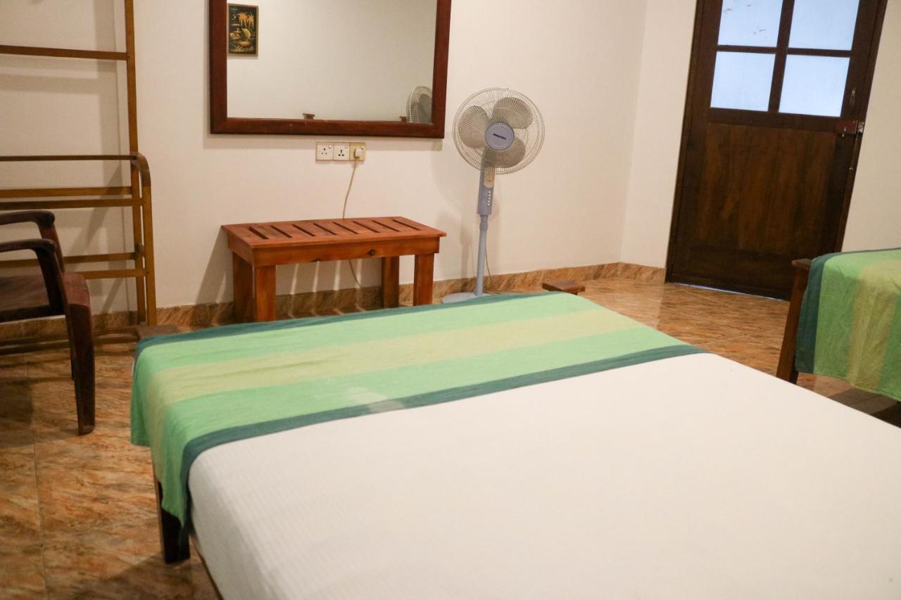 אנוראדפורה Thidasa Holiday Resort מראה חיצוני תמונה