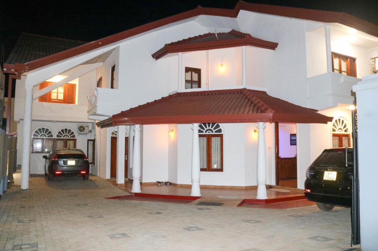 אנוראדפורה Thidasa Holiday Resort מראה חיצוני תמונה
